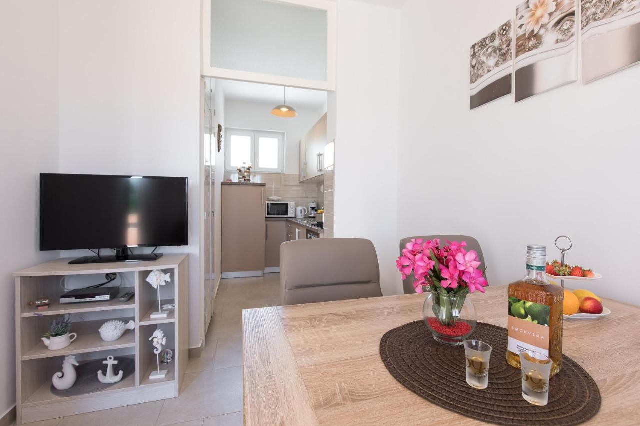 Apartment Oleander Punat Zewnętrze zdjęcie